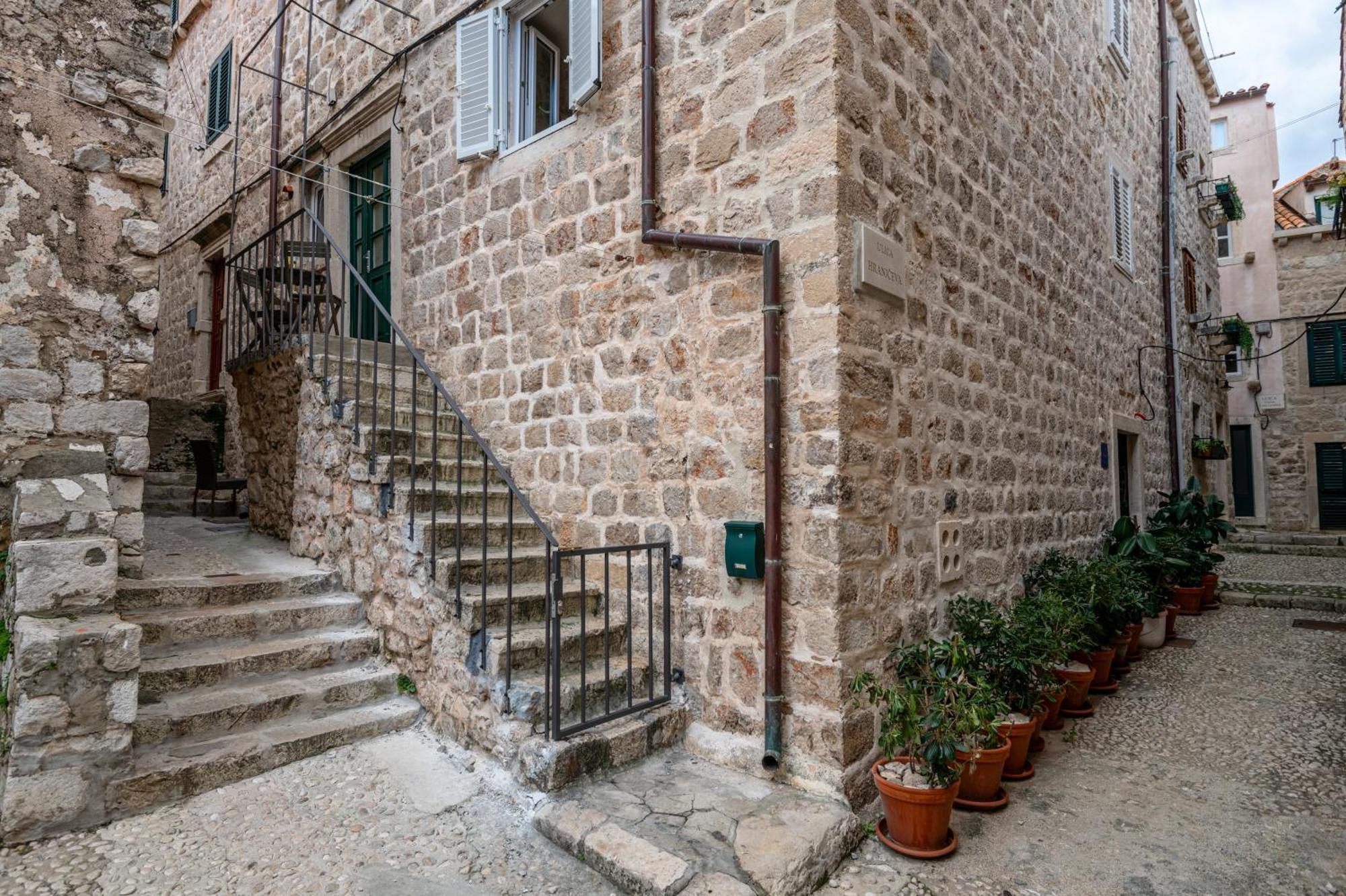 Mirabilis, Luxury Studio Apartment, Dubrovnik Old Town ภายนอก รูปภาพ