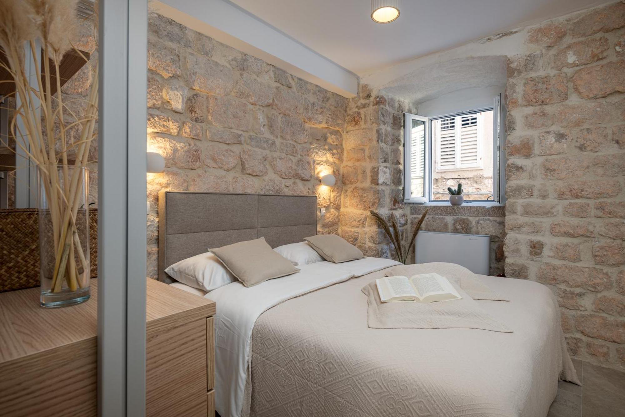 Mirabilis, Luxury Studio Apartment, Dubrovnik Old Town ภายนอก รูปภาพ